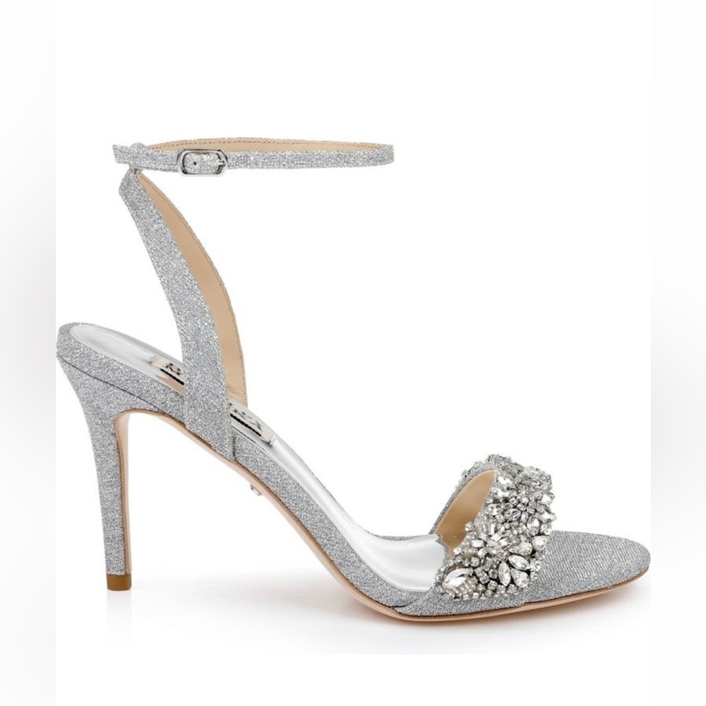 Badgley Mischka
Collection
Jen Ankle Strap Sandal - Picture 4 of 13